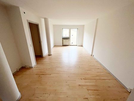 3 værelses lejlighed 98 m² - Foto 2