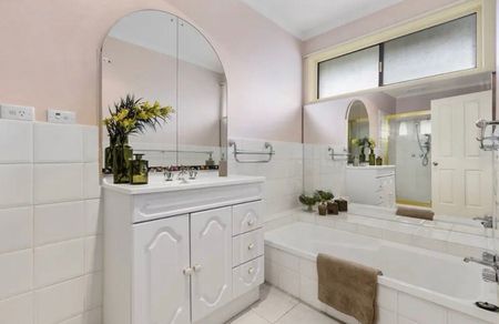 Glen Waverley - Photo 4