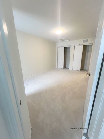 For Lease - 3327 Thunderbird Promenade, Pickering, Ontario - Photo 5