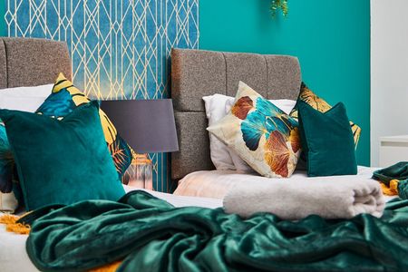 Henrietta Gardens - Photo 2