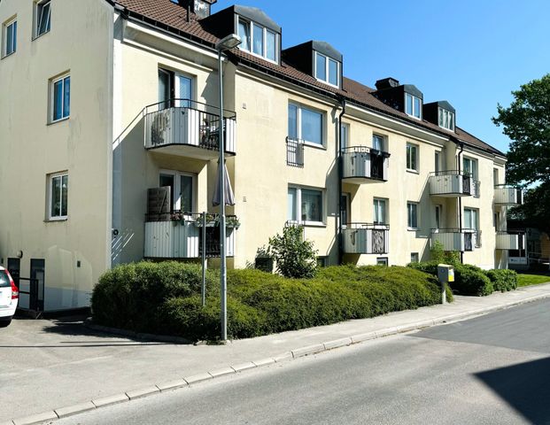 2:a Grenanders Gata 9 A, Östermalm Skövde - Photo 1