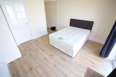 Humber Way, Slough - Photo 2