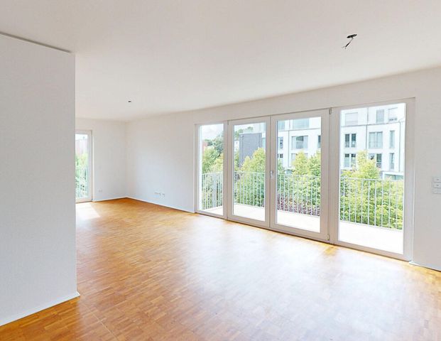 Blick ins Grüne! Ihre moderne 2-Zimmer-Wohnung mit neuer EBK - Foto 1