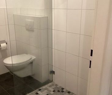 Zum Einzug bereit: Schöne 1-Zimmer-Single-Wohnung mit Balkon - Foto 1