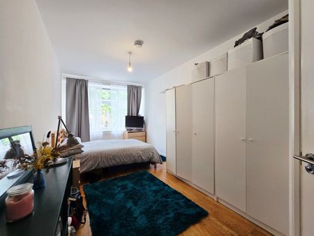 Camberwell Road, Camberwell - Photo 4