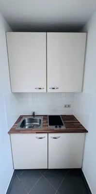Charmante 1-Zi-Wohnung mit Balkon in 1100 Wien, U-Bahn-Nähe, gepflegt & modern! - Foto 1