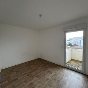 Location Appartement 2 pièces 43m² ST NAZAIRE 44600 - Photo 2