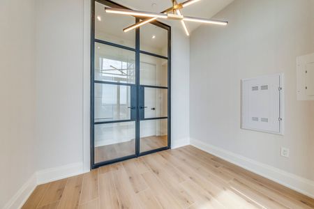 For Lease - 509 Dundas Street Unit# 815, Oakville, Ontario - Photo 4