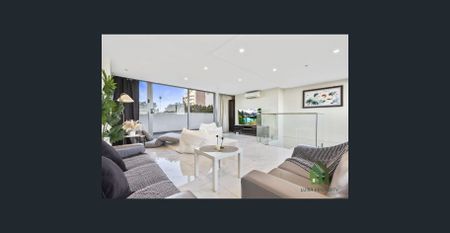 Townhouse Style I City Views I Street Access - Photo 5