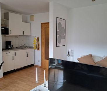 Helle und moderne Wohnung mit großem Balkon direkt am Fürther Mare - Photo 3