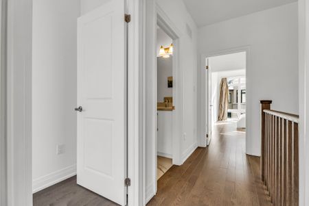 For Lease - 34 Globemaster Lane, Richmond Hill, Ontario - Photo 2