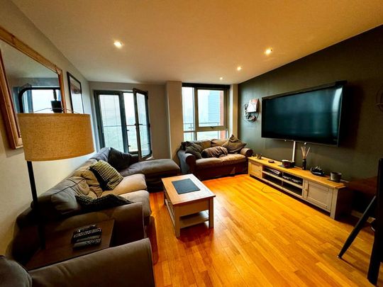 2 bedroom flat to rent - Photo 1