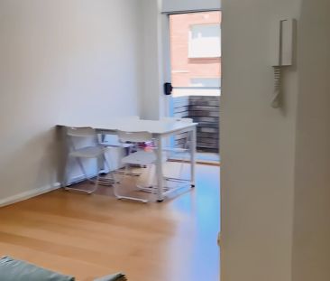 3 bedroom 1 bath - Photo 3