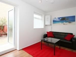 Room in a Shared House, Bywater Place, SE16 - Photo 1