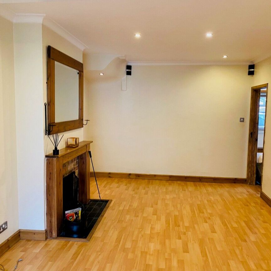 3 bedroom semi detached bungalow to rent, - Photo 1