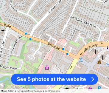 Bishopric, Horsham, RH12 - Photo 1