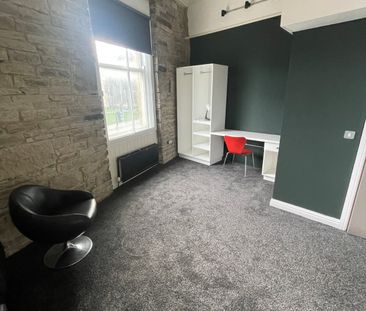 The Zetland, Zetland Street, Huddersf... - Photo 6