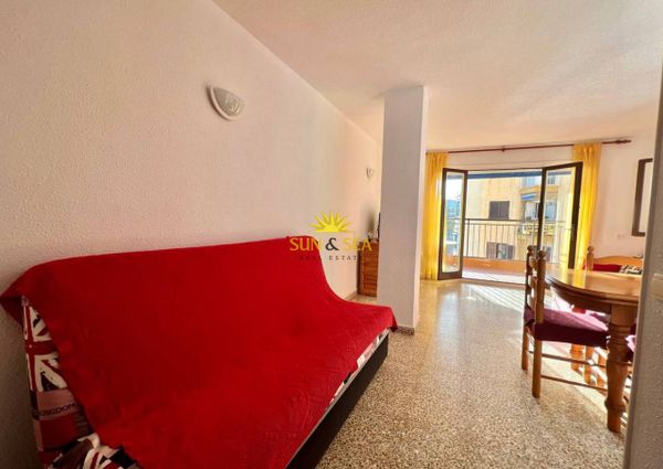 ​ FLAT FOR RENT ON THE FIRST LINE OF THE SEA IN TORREVIEJA - ALICANTE