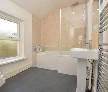 2 bedroom terraced house to rent - Photo 6