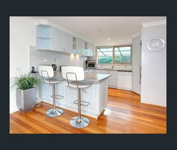 64 Lindrum Road Frankston VIC - Photo 4