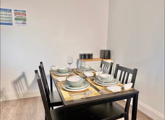 Room in a Shared House, Monks Park, HA9 - Photo 1