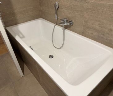 Neuwertige 2-Zimmer-Wohnung mit Garten in Linz/Ebelsberg – Ihr perf... - Photo 3