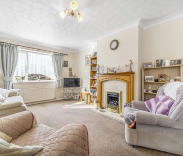 2 bedroom detached bungalow to rent - Photo 1