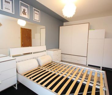 2 bedroom house share to rent - Photo 4