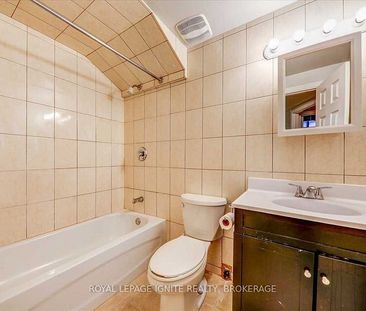 For Lease - 32 Lansbury Drive Unit# Bsmt, Toronto, Ontario - Photo 2