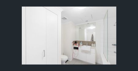 Neat & Tidy 2-Bedroom Unit in a Convenient Location - Photo 3