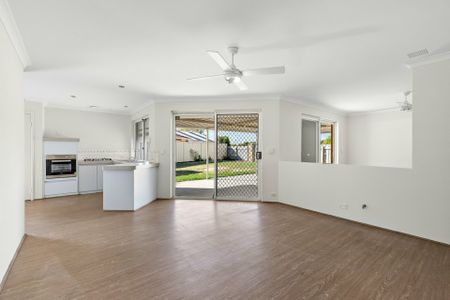 Spacious Family Living in a Quiet Coastal Pocket - Photo 2