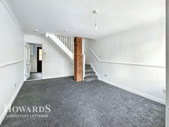 2 bedroom terraced house to rent - Photo 1