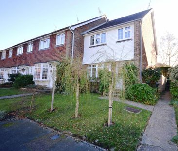 3 bedroom end of terrace house to rent - Photo 2