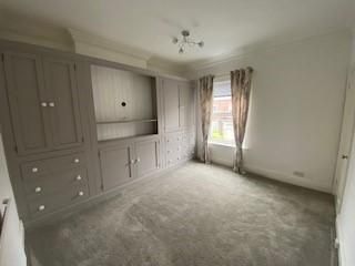 3 bedroom end of terrace house to rent - Photo 3