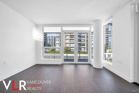 Condo in Richmond, BC - Photo 3