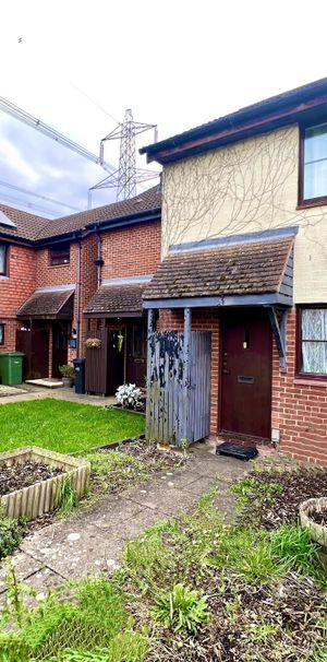 Lincoln Gardens, Didcot - Photo 2