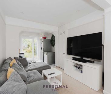 3 bedroom terraced house to rent - Photo 3