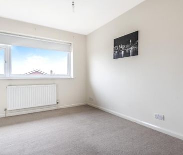 3 bedroom detached house to rent - Photo 3