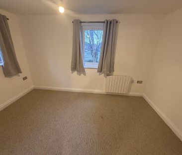 1 bedroom end of terrace house to rent - Photo 2