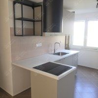 Zrekonstruovaný byt 3+1 s balkonem, ul. Severní - Fotografie 5