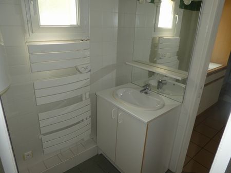 Location Appartement 2 pièces 42m² VILLEPARISIS 77270 - Photo 3