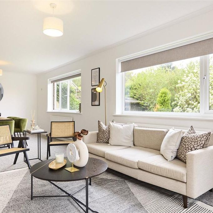 6 bedroom detached house to rent - Photo 1