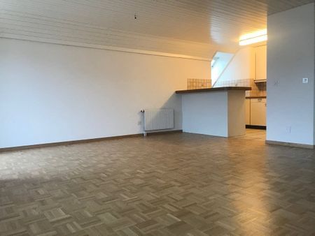 2.5 Zimmer, 87 m², 3. Stock - Photo 5