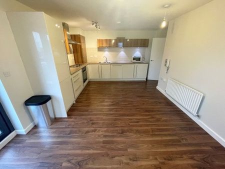 Southbank Court, Nottingham, NG2 - Photo 3