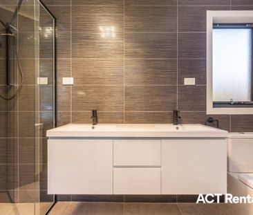 5 Chappell Street, Lyons ACT 2606 - House For Rent | Domain - Photo 1