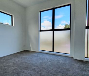 2 Bedrooms on Eaglehurst Rd - Photo 1