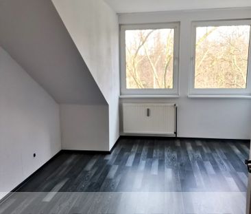 Gemütliche 3-Raum Dachgeschosswohnung in Oberhausen-Lirich - Foto 1