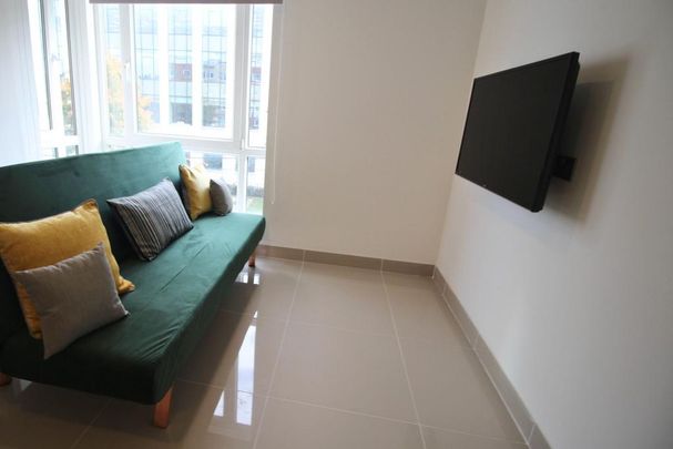 3 bedroom flat to rent - Photo 1