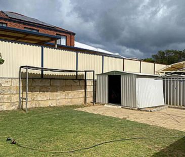 71 Roxburgh Circle, Kinross WA 6028 - Photo 4