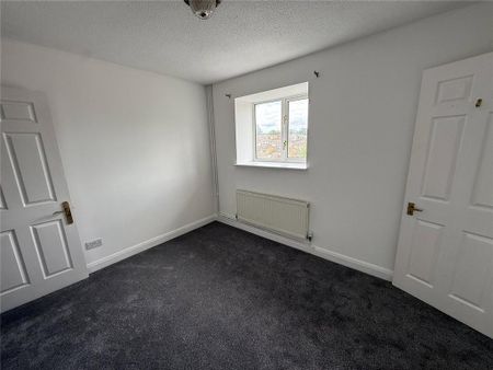 3 bedroom detached house to rent - Photo 5